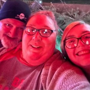 Meet your Posher, Lois